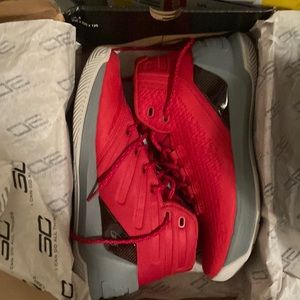 Curry 3 sz8.5